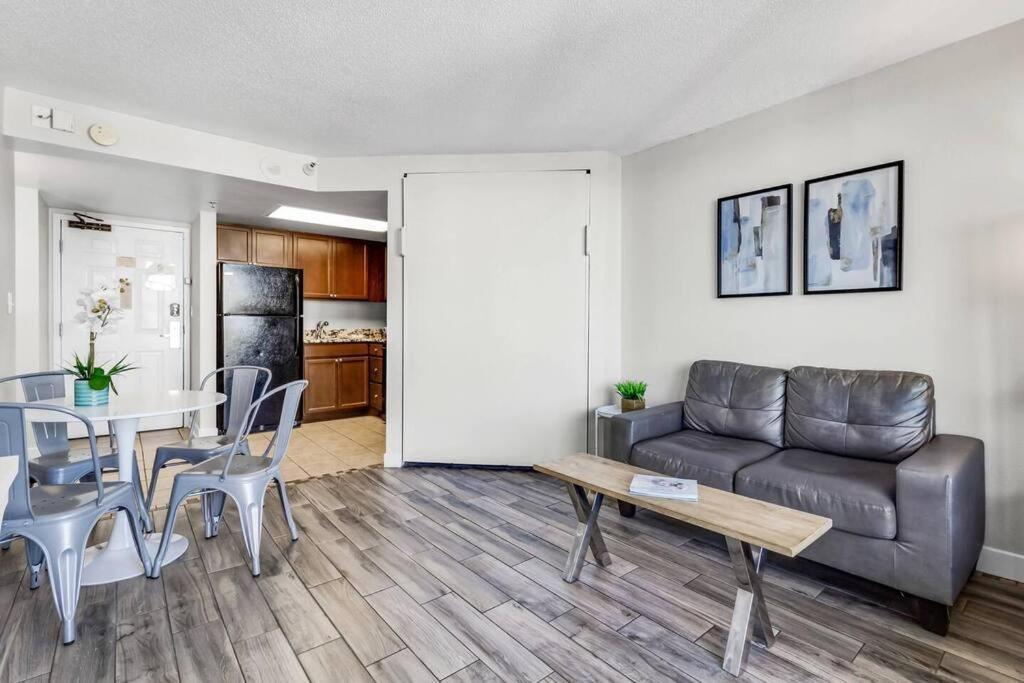 Upscale Oceanview 1Br Dog Friendly! 1104 Apartment Myrtle Beach Bagian luar foto